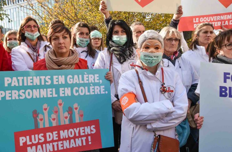 Le budget fédéral approuvé avec l’amendement « blouses blanches » du PTB