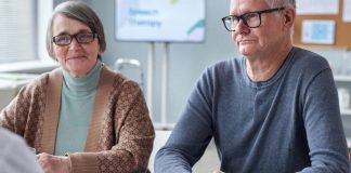 Au Service des Aînés de Charleroi : Écoute et Accompagnement Personnalisé Au Service des Aînés de Charleroi : Écoute et Accompagnement Personnalisé