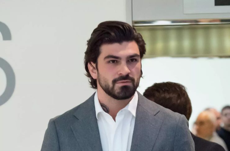Bruno Pelat condamné à 12 mois de prison pour violences conjugales envers Iris Mittenaere