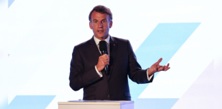 Emmanuel Macron salue le modèle éducatif marocain en Afrique Emmanuel Macron salue le modèle éducatif marocain en Afrique