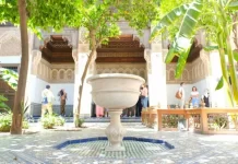 Marrakech déploie des guides audio dans ses monuments historiques Marrakech déploie des guides audio dans ses monuments historiques