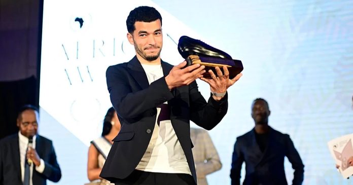 Zakaria El Ouahdi offre au Maroc un nouveau Soulier d’Ébène en Belgique Zakaria El Ouahdi offre au Maroc un nouveau Soulier d’Ébène en Belgique