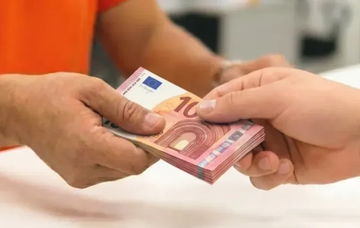 Transferts des MRE : le Maroc mobilisé face aux nouvelles règles européennes