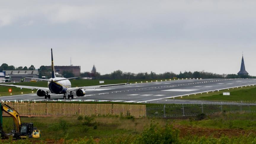 Charleroi ferme sa piste, les voyageurs du Maroc devront s'adapter Charleroi ferme sa piste, les voyageurs du Maroc devront s'adapter