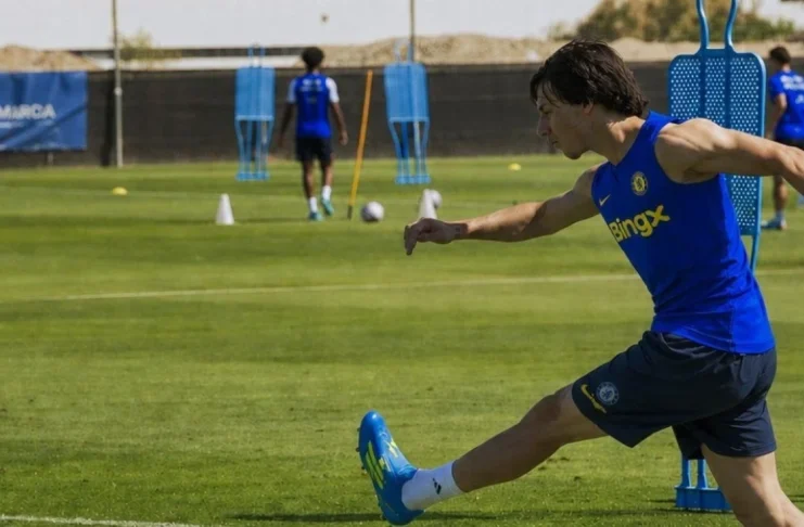 Chelsea ouvre les portes de son équipe première au Marocain Brahim Rabbaj