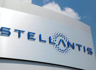 Stellantis teste la recharge solaire autonome au Maroc Stellantis teste la recharge solaire autonome au Maroc